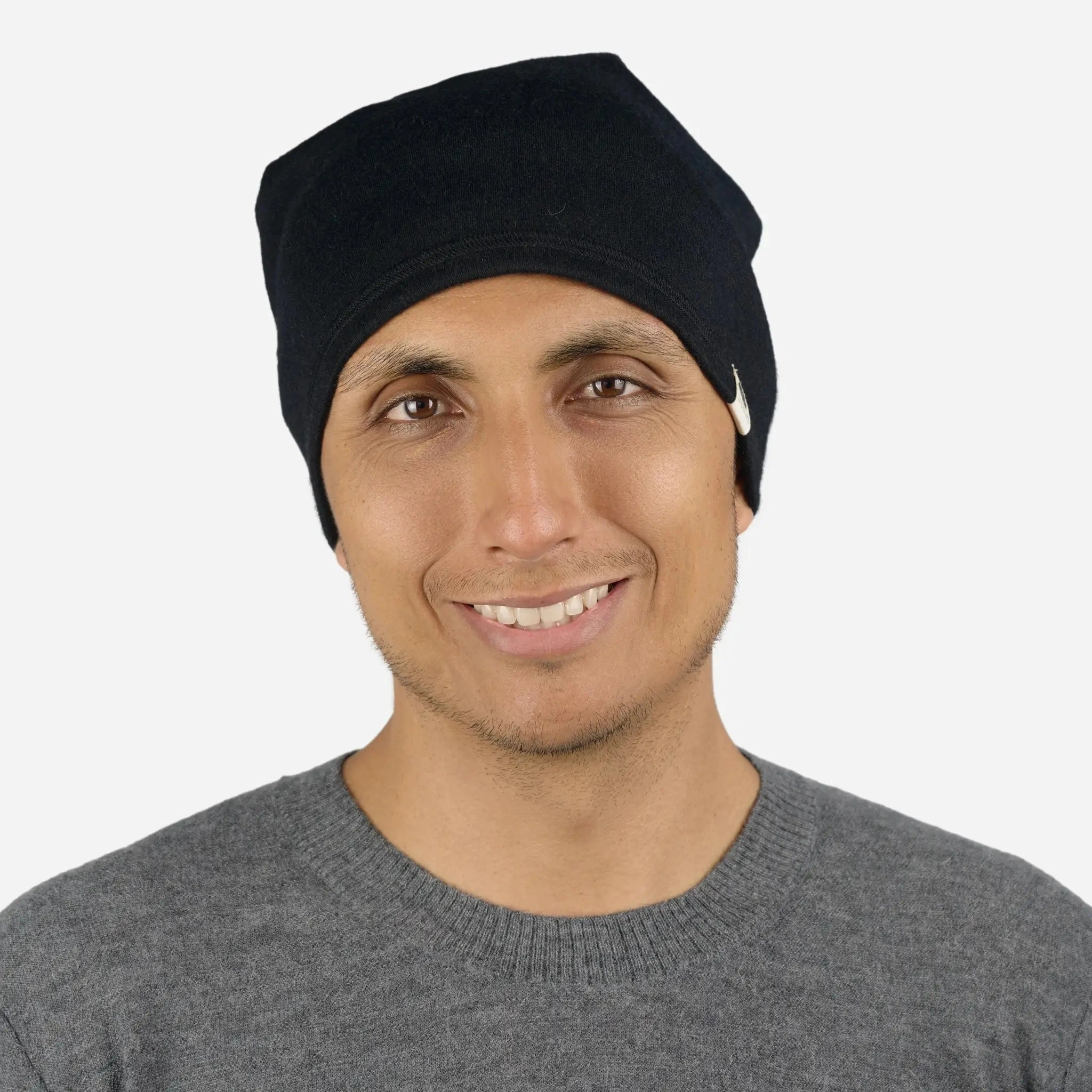 Cozy Alpaca Foldover Beanie: Warmth Meets Style